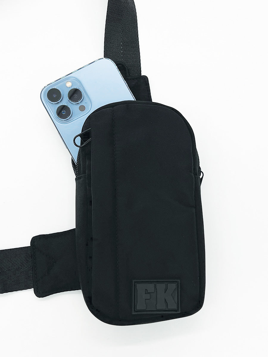 FK SPORT CROSS BODY BAG