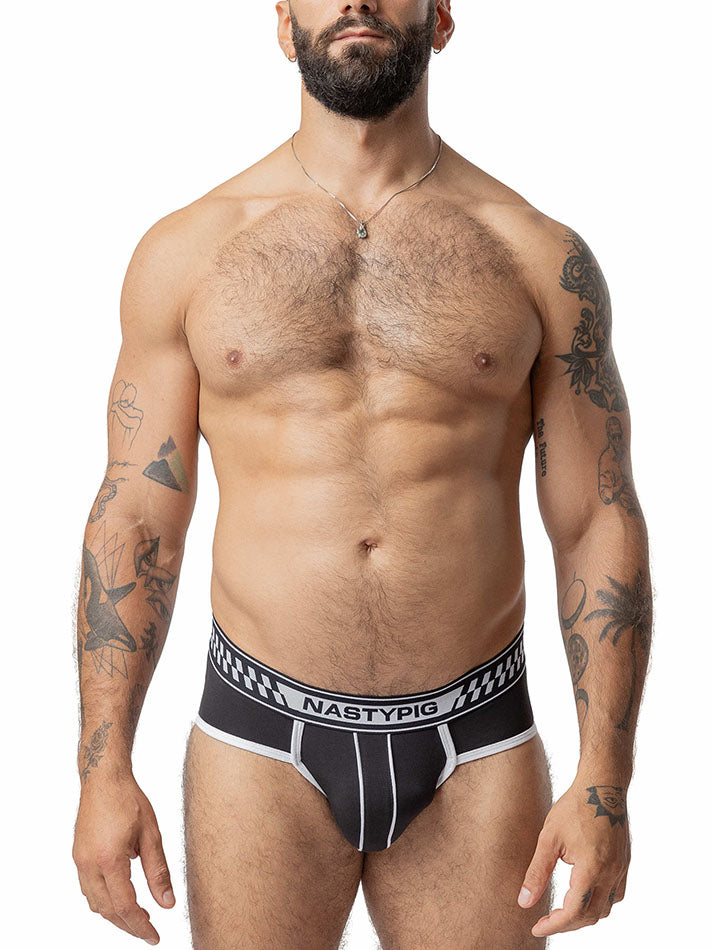 NASTY PIG CHASE BRIEF BLACK WHITE - fullkit.com