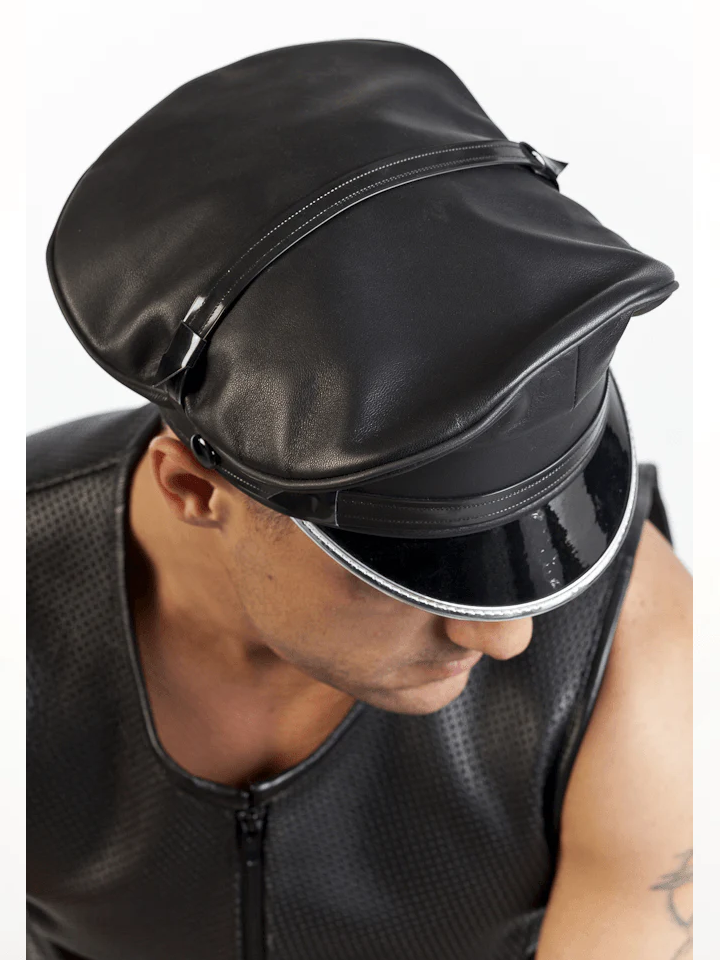 LEATHER MASTER CAP, SILVER TRIM